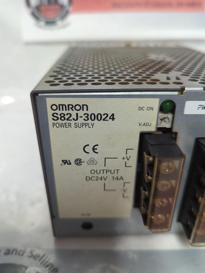Used OMRON,S82J-30024,SWITCHING POWER SUPPLY PRE-OWNED
