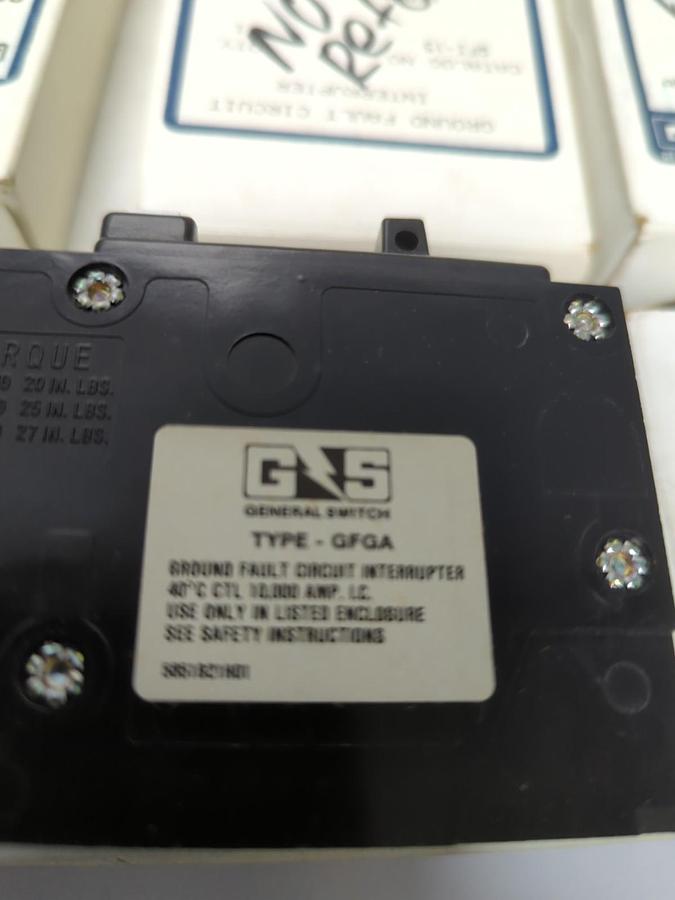 Used GENERAL SWITCH,GFI-15,CIRCUIT BREAKER 15 AMP 1-POLE LOT OF 6 NOS