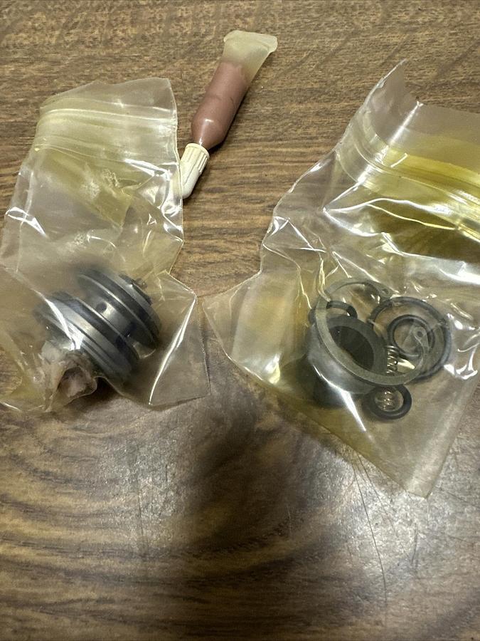 Ross,946K87,Poppet Valve Repair Kit