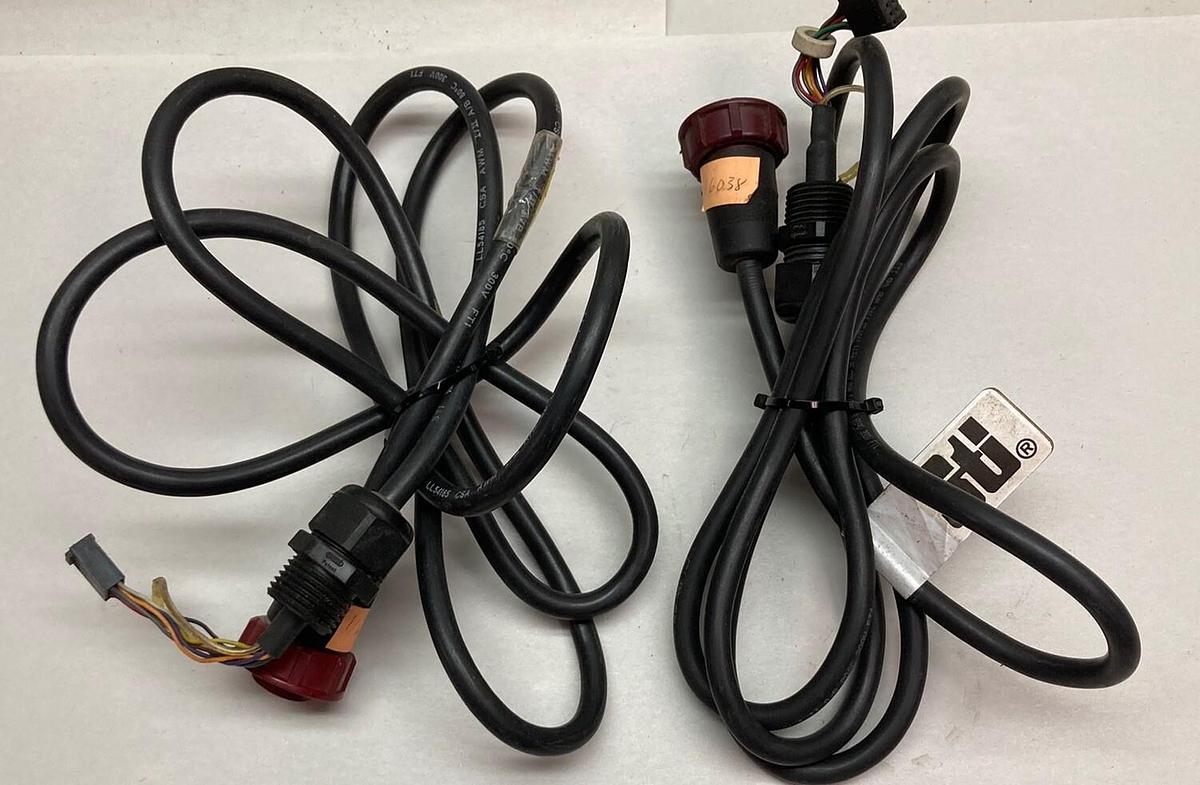 Used STI,42661-0050,Safety Light Curtain Receiver Cable Female