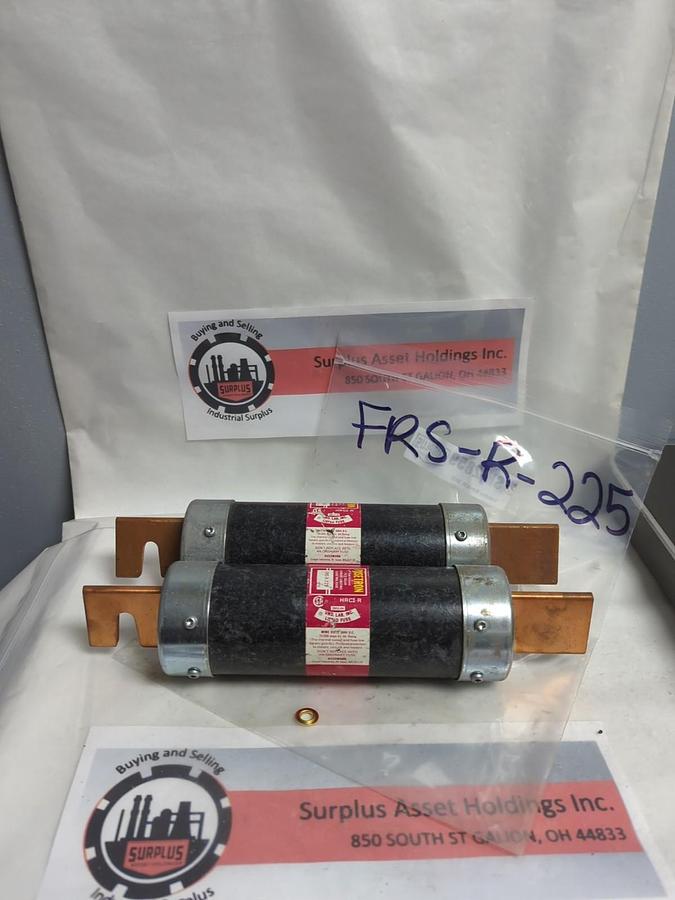 Used COOPER BUSSMANN,FRS-R-225,FUSETRON FUSE 225 AMP LOT OF 2 PRE-OWNED