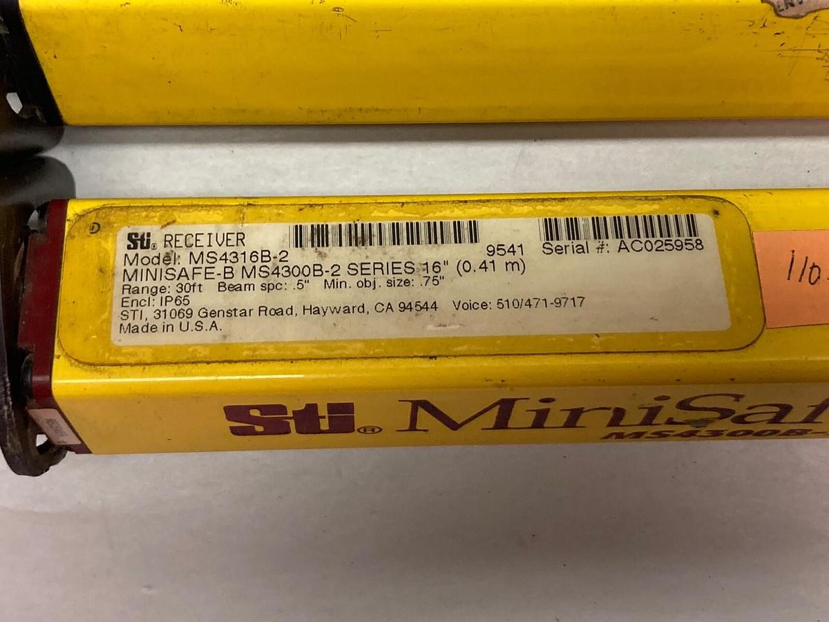 Used STI,MS4316B-2 Transmitter/MS4316B-2 Reciever,Light Curtains