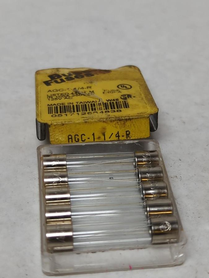 COOPER BUSSMANN,AGC-1/4-R,CARTRIDGE FUSE 1/4 AMP LOT OF 10 NOS