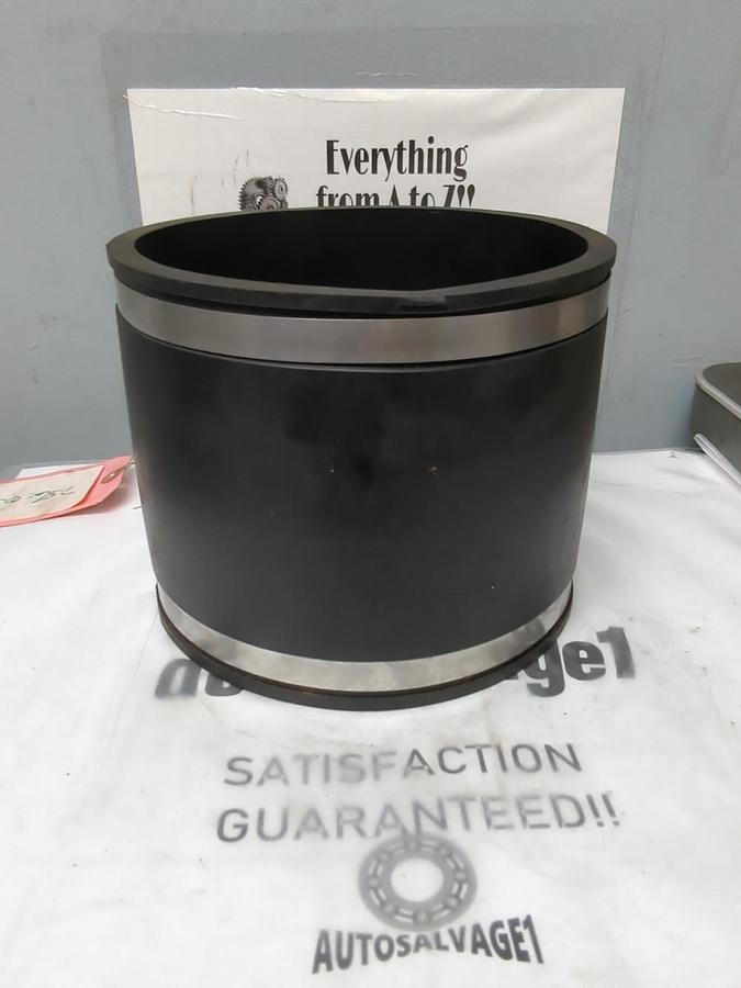 CONNECTS,6 INCH,CI/PLASTIC TO 6 INCH CI/PLASTIC RUBBER COUPLING NOS