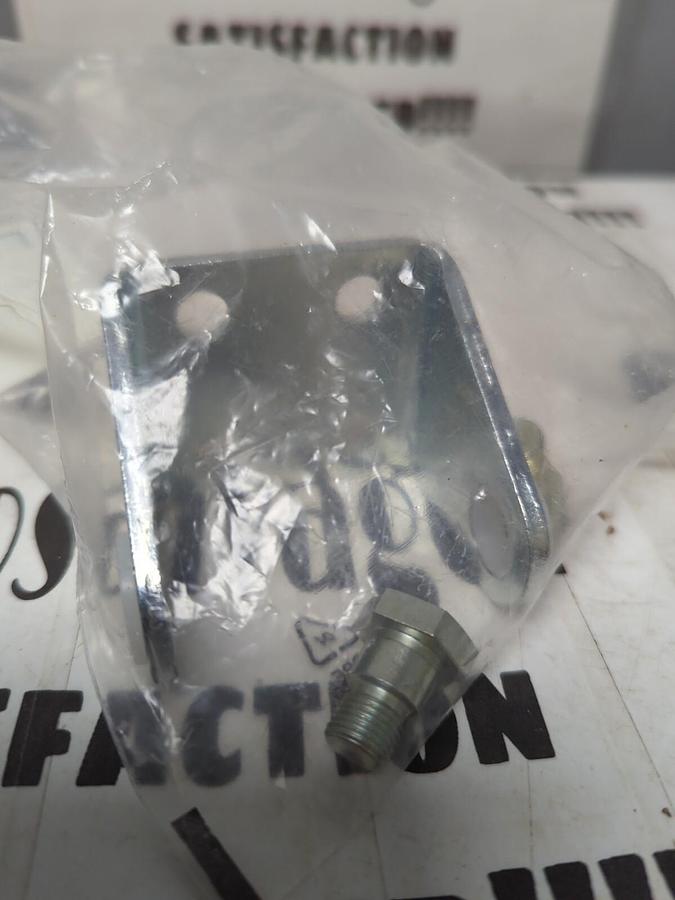 Used FESTO,LBE-50,CLEVIS FOOT MOUNTING KIT NEW