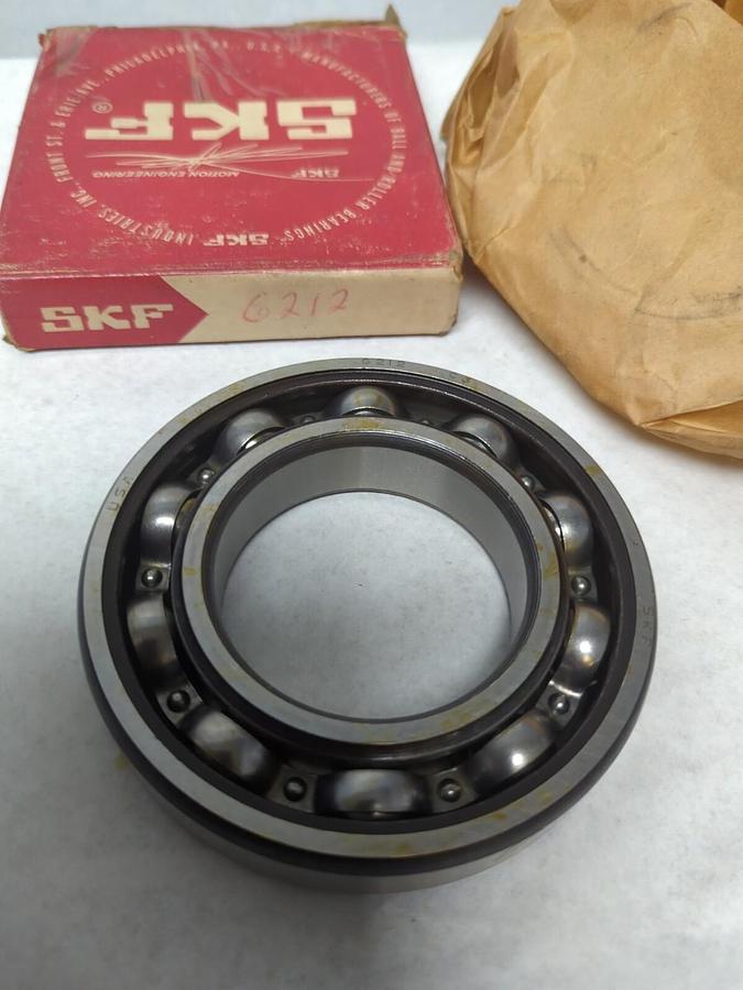 SKF,6212,DEEP GROOVE BALL BEARING NOS