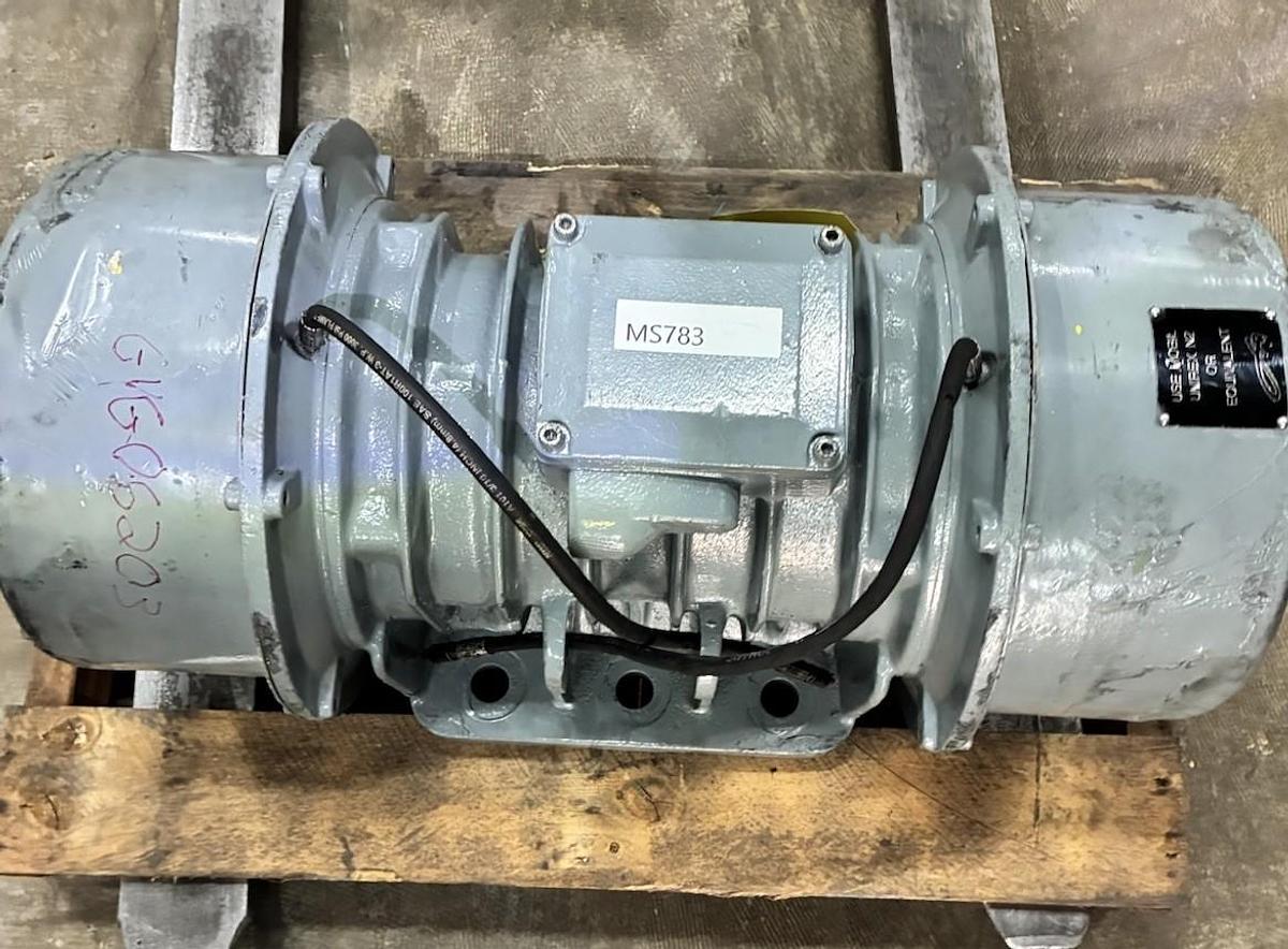 Used SYNTRON,SPV8110C0BK,VIBRATOR SHAKER 10kW 3PH 900RPM