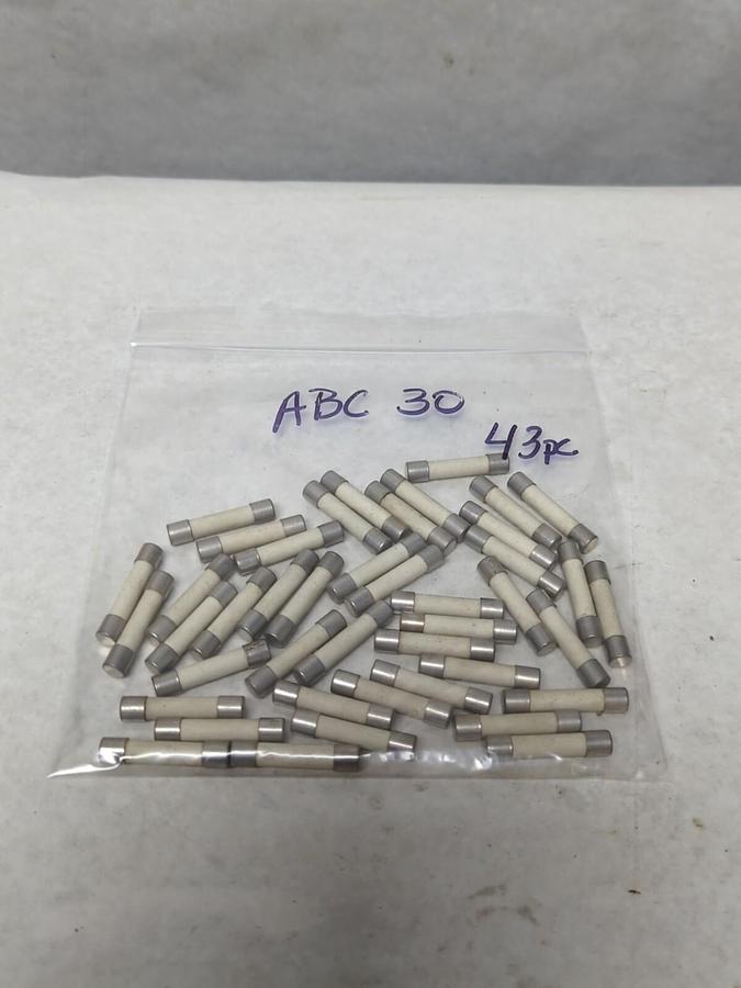 COOPER BUSSMANN,ABC 30,CERAMIC FUSES LOT OF 43 MISSING PACKAGING
