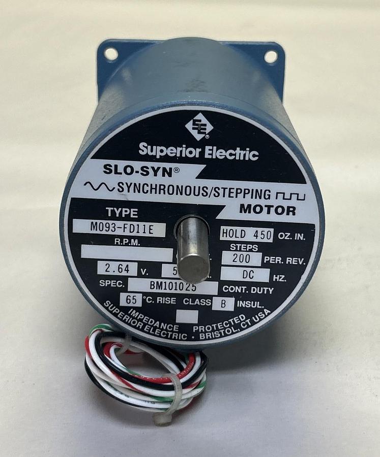 Used SUPERIOR ELECTRIC,M093-FD11E,SYNCHRONOUS STEPPING MOTOR