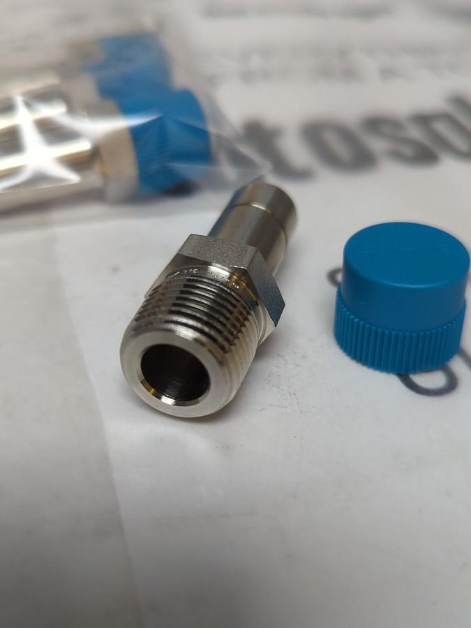 SWAGELOK,SS-8-TA-1-6,1/2TX3/8MNPT MALE ADAPTER LOT OF 4 NOS