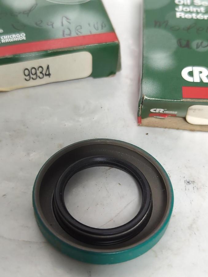 CHICAGO RAWHIDE,9934,OIL SEAL LOT OF 3 NOS