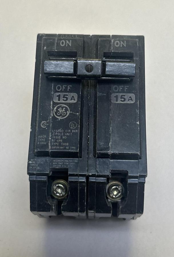 Used GENERAL ELECTRIC,THQB215,CIRCUIT BREAKER 15A 120/240V 2P