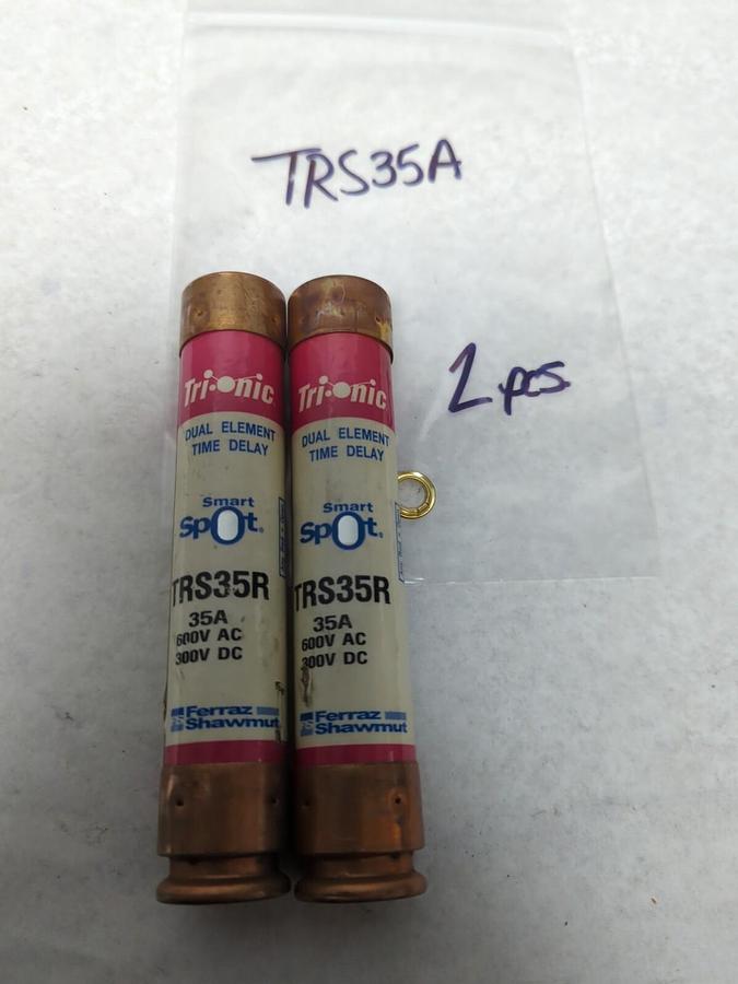 Used FERRAZ SHAWMUT,TRS35R,SMART SPOT 35 AMP FUSE LOT OF 2 PRE-OWNED