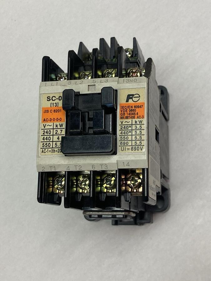 Used Fuji,4NC0F0#10,Magnetic Contactor 20A 240-690V