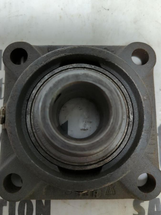 Used LINK-BELT,F3U220N,FLANGE MOUNT BEARING 4-BOLT BASE 1-1/4 INCH BORE USED