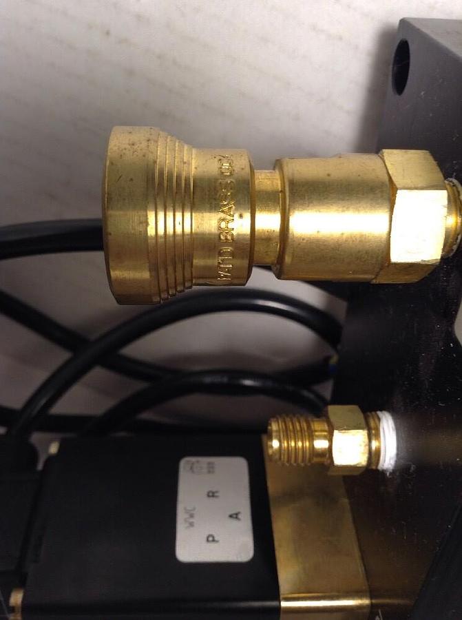 Used Burkert,00459002 0331 C 5/32 FKM BR MAN 72, Solenoid Valves on block w/ wiring