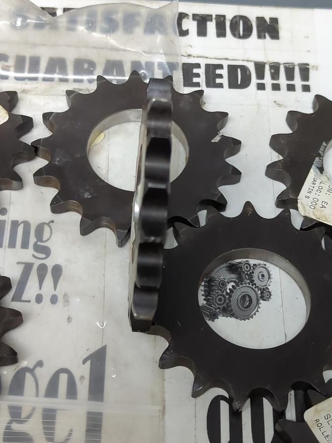 MARTIN,50 17,SPROCKET 17 TEETH 1-9/16 INCH BORE LOT OF 8 NOS
