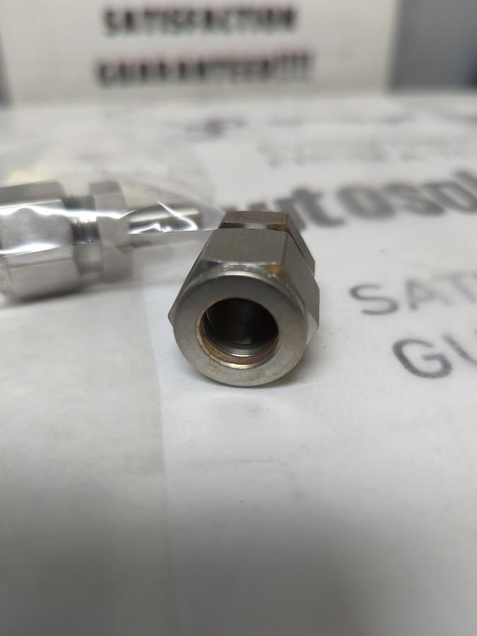 SWAGELOK,SS-810-R-6,1/2TX3/8TA REDUCER LOT OF 2 NOS