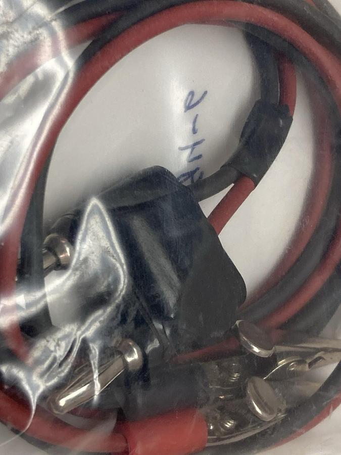 Unbranded,29484-6,Test Lead Banana Doublr Plug to Alligator Clip