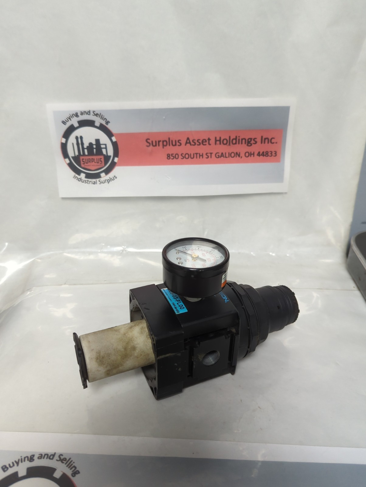 Used WILKERSON,B28-03-FL00,FILTER REGULATOR PRE-OWNED