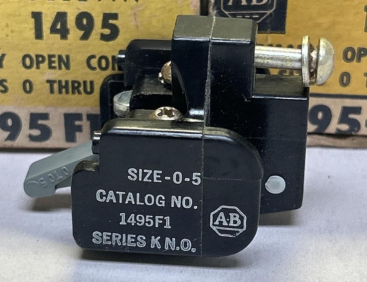ALLEN-BRADLEY,1495-F1,AUXILIARY CONTACT LOT OF 2 NOS