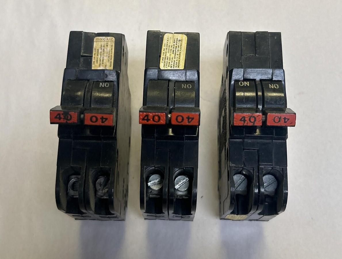 Used FEDERAL PACIFIC,NC240,CIRCUIT BREAKER 40A 120/240V 2P LOT OF 3