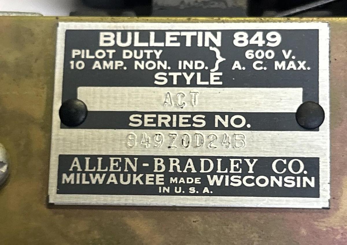 Used ALLEN BRADLEY,849Z0D24B,TIMING RELAY