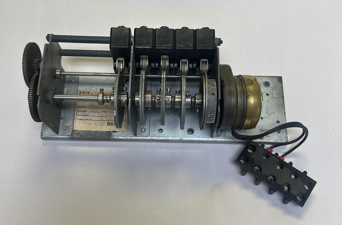 Used EAGLE SIGNAL,MP5B629,CYCLE TIMER