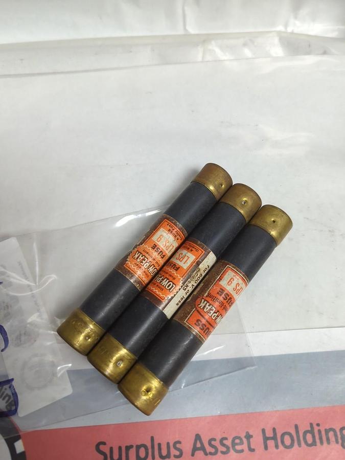 Used COOPER BUSSMANN,LPS-9,LOW-PEAK 9 AMP FUSE LOT OF 3 PRE-OWNED