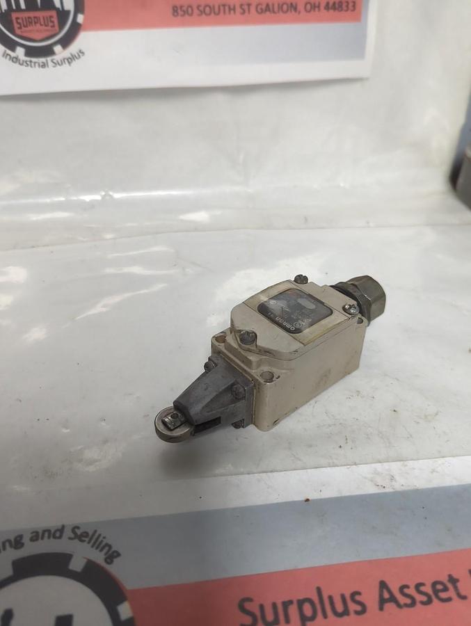 Used OMRON,WLD2-LD,LIMIT SWITCH PRE-OWNED