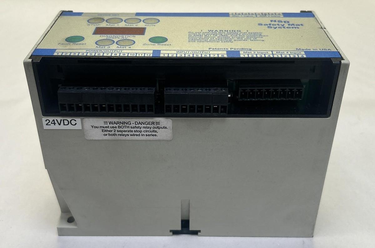 Used PINNACLE,DR-04,SAFETY MAT SYSTEM