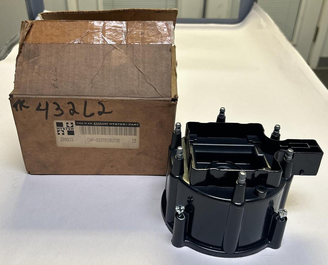 HYSTER,288033,CAP DISTRIBUTOR NOS
