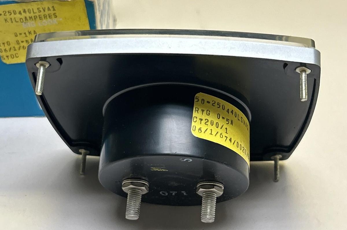 Used GENERAL ELECTRIC,50-250440LSVA1,PANEL METER 0-1.0 A-C KILOAMPERES NOS