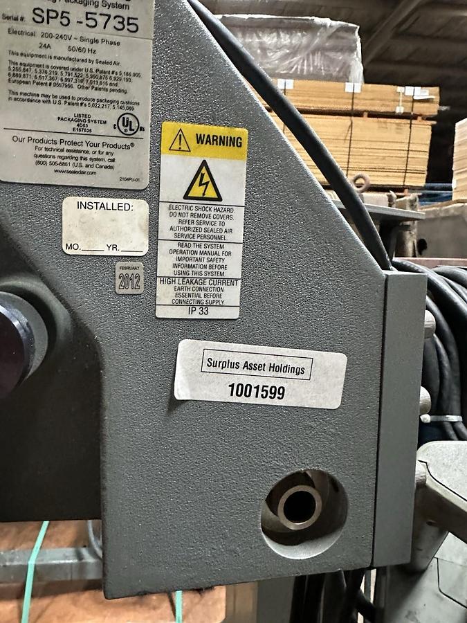 Used SpeedyPacker,Insight SP5-5735,Foam-In-Bag Packaging Machine W/Barrel Adapters