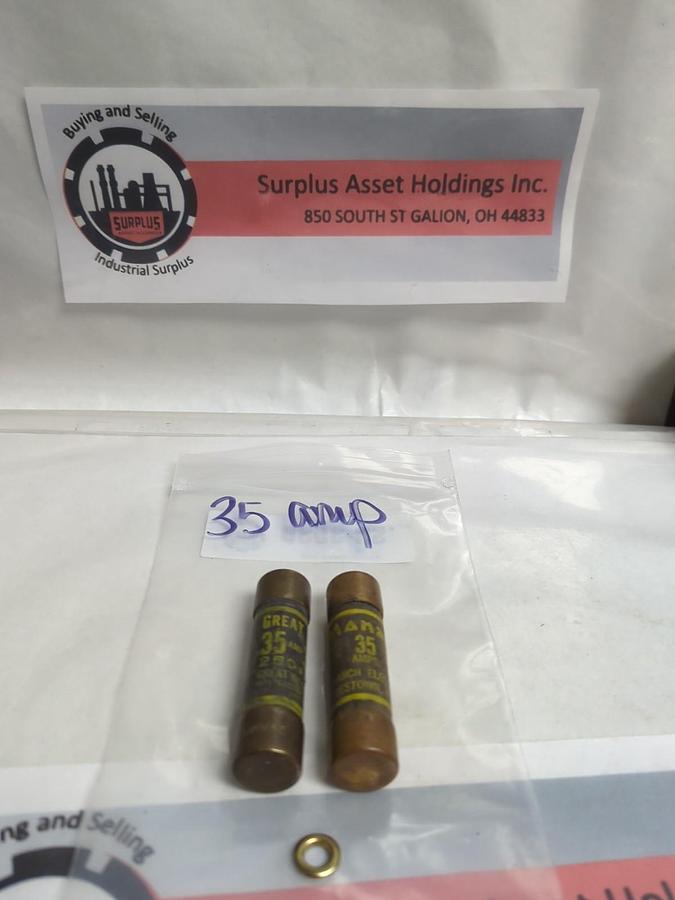 Used MONARCH/GREAT WESTERN,E-3726,35 AMP FUSE LOT OF 2 PRE-OWNED