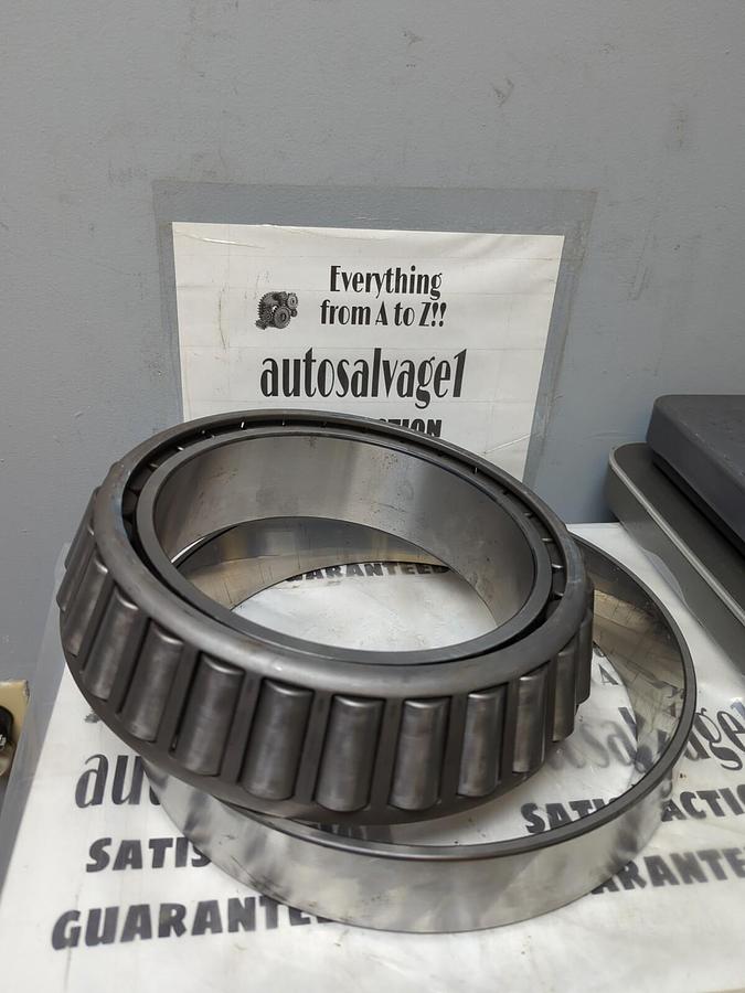 NSK,HR32038XJ,COMPLETE ROLLER BEARING NO BOX  NOS