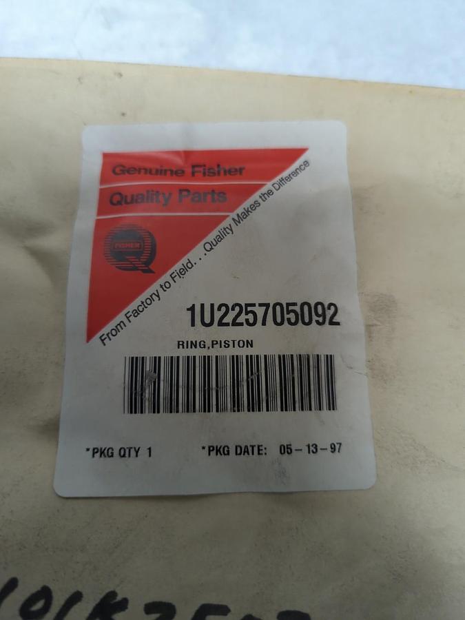 FISHER,1U225705092,PISTON RING NOS