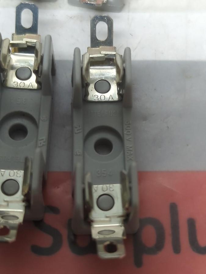 LITTELFUSE,30 AMP,FUSEHOLDER 30 AMP 300V LOT OF 30 NOS