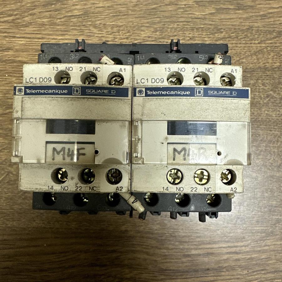 Used Square D,LC2D09,Reversible Contactor