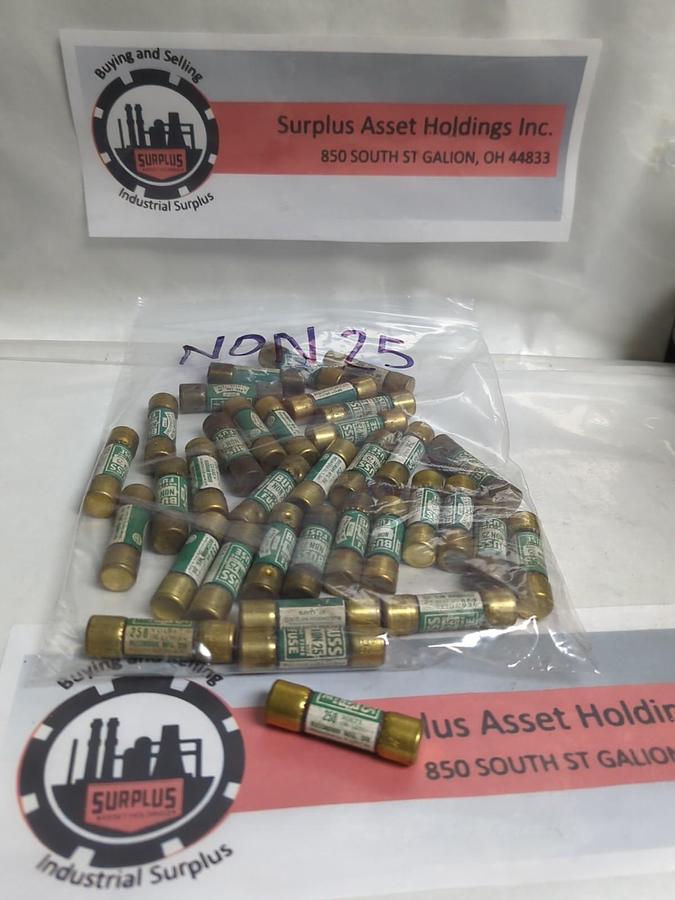 Used BUSS,NON-25,ONE-TIME 25 AMP FUSE LOT OF 35 PRE-OWNED