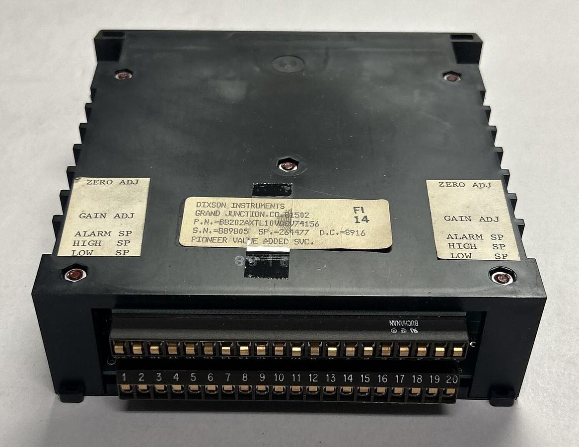 Used DIXSON INSTRUMENTS,BB202AXTL10VDV74156,PANEL METER 0-3000 PSI