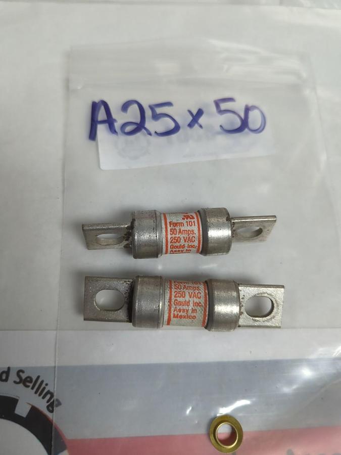 Used GOULD SHAWMUT,A25X50,TYPE 4 FUSE 50 AMP LOT OF 2 PRE-OWNED