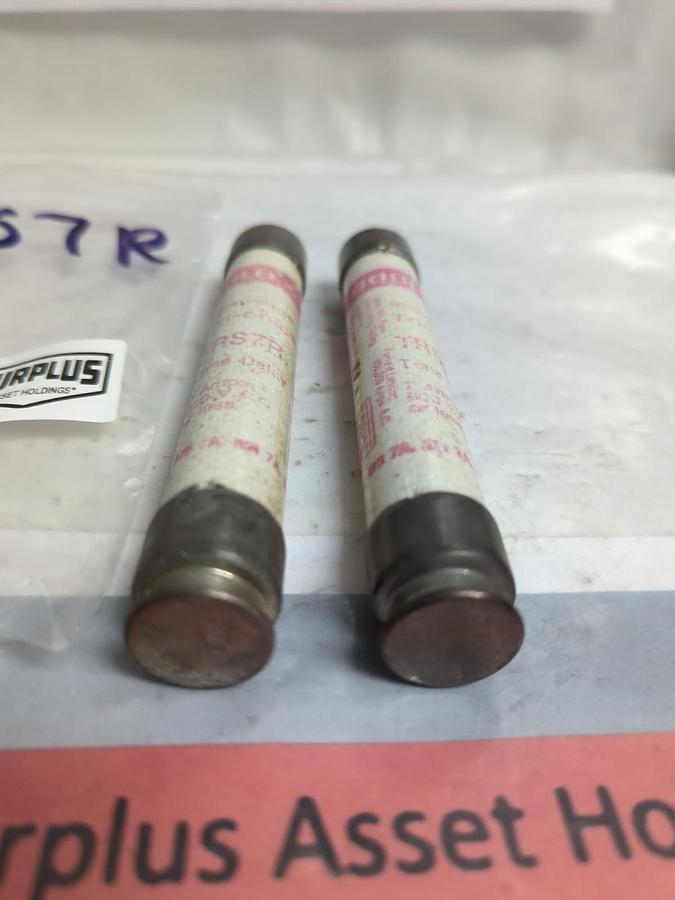 Used GOULD SHAWMUT,TRS7R,TRI-ONIC 7 AMP FUSE LOT OF 2 PRE-OWNED