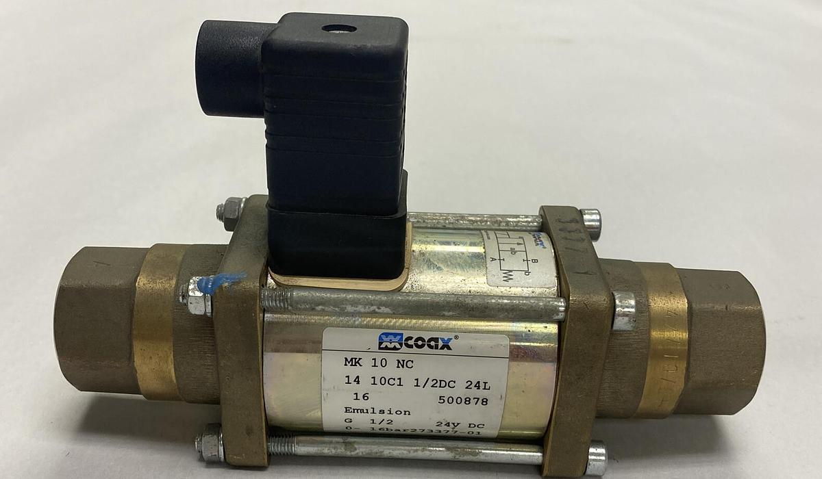 Used Co-Ax,MK102C116VPB1/2P2A,Two-Way Coaxial Valve