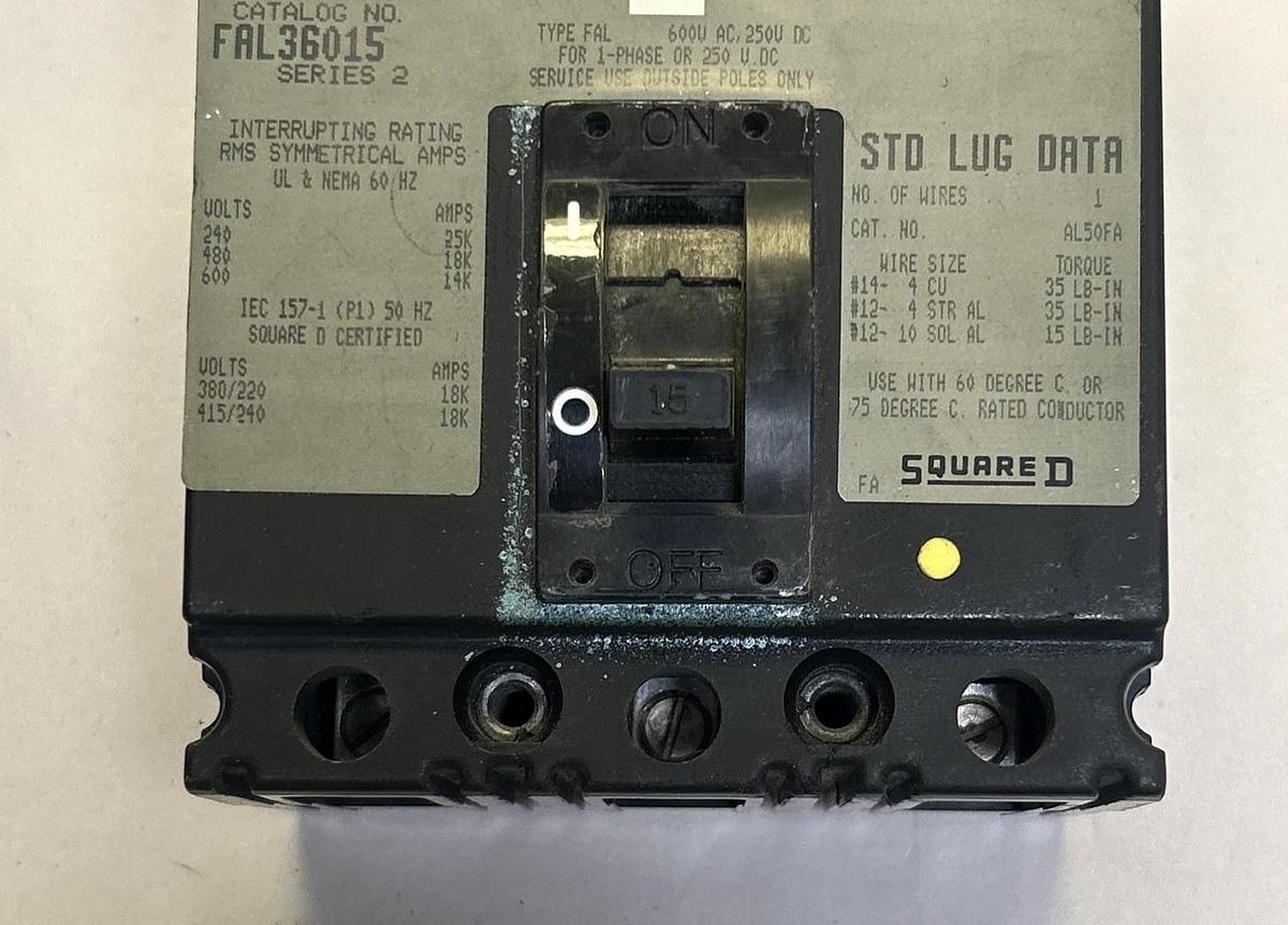 Used SQUARE D,FAL36015,CIRCUIT BREAKER 15A 600V 3P