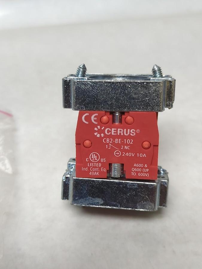 CERUS,CB2BZ102,AUXILIARY CONTACT BLOCK 240V 10A NOS