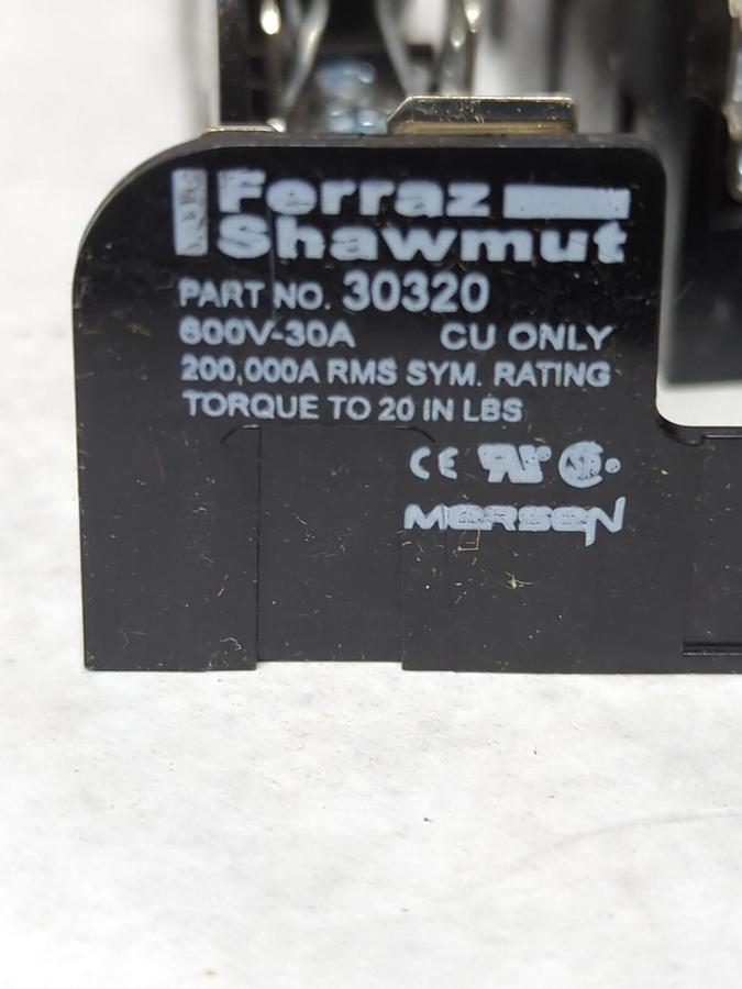 MERSEN,30320,FUSE BLOCK/HOLDER 600V 30A 1-POLE LOT OF 7 NOS