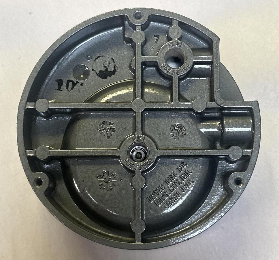 DWYER,2025,PRESSURE GAUGE 0-25 INCHES OF WATER NOS