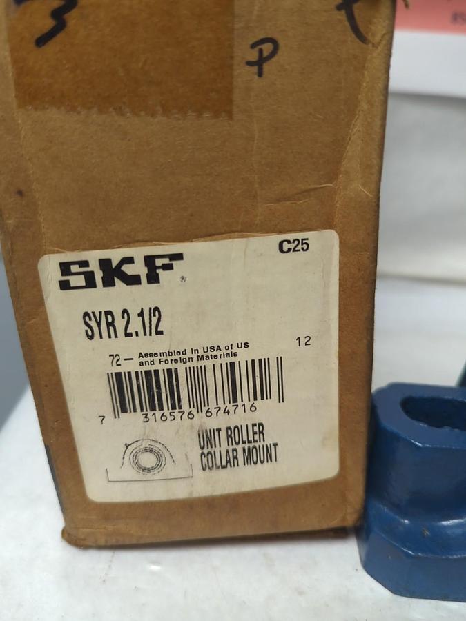 SKF,SYR 2.1/2,PILLOW BLOCK BEARING 2-1/2 IN BORE WITH LOCKING COLLAR NOS