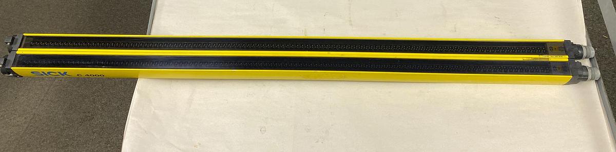 Used Sick,C40E-1003CA010,Emitter C40S-1003CA010 Sender Light Curtain Set